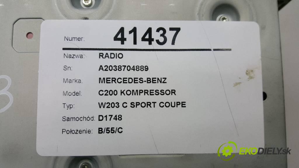 MERCEDES-BENZ C200 KOMPRESSOR W203 C SPORT COUPE 2006 163 kW W203 C SPORT COUPE 1796 RADIO A2038704889 (Audio zařízení)