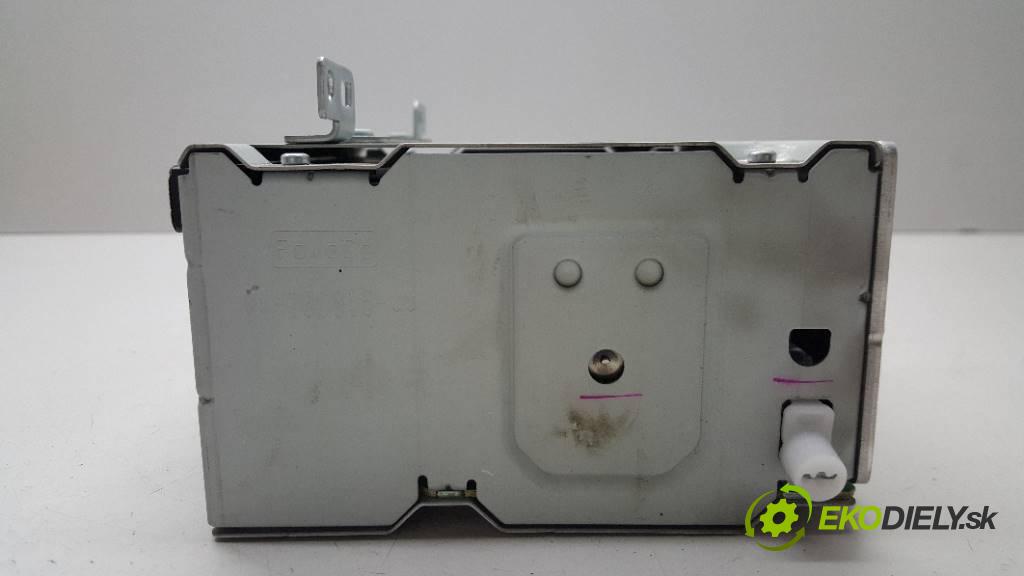 FORD B-MAX 1.0 EcoBoost 2013 92 kW  125 KM 1.0 EcoBoost 998,00 RADIO BM5T-18C815-PE   (Audio zariadenia)