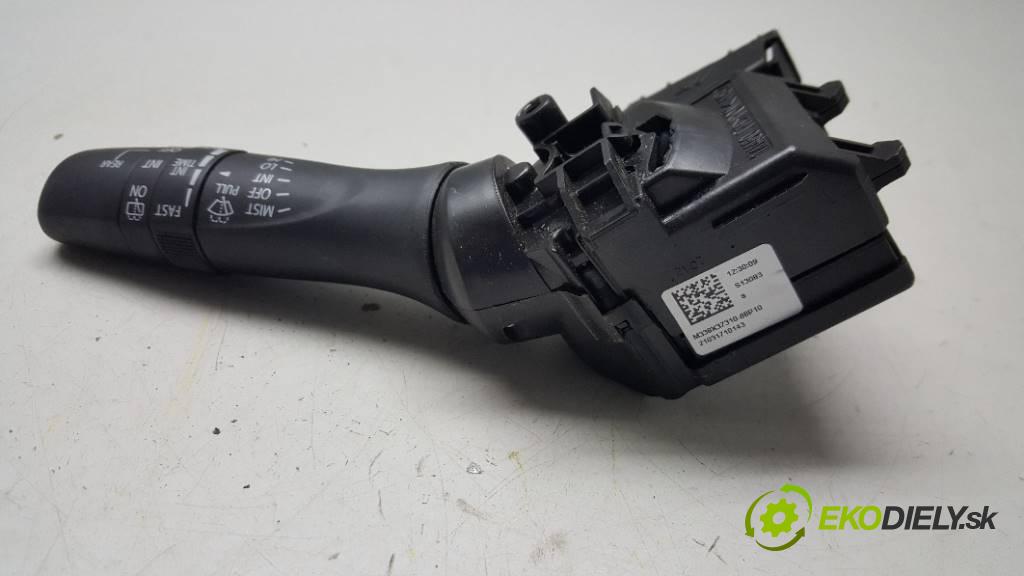 SUZUKI BALENO    2017 90,00   1242,00 Prepínač kombinovaný M338X3731068P10  (Prepínače, spínače, tlačidlá a ovládače kúrenia)