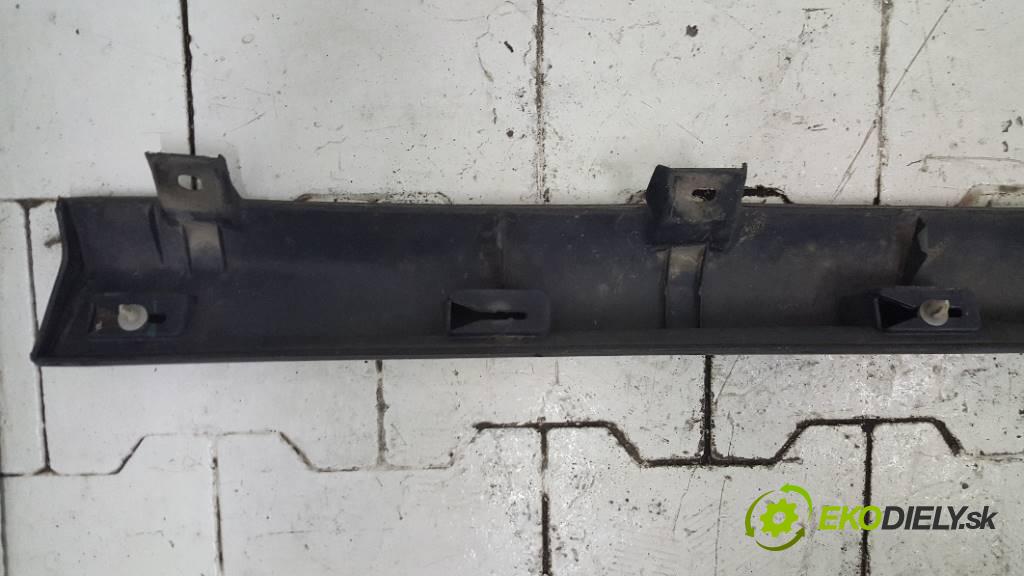 ALFA ROMEO GIULIETTA  1.4 2011 125 kW 170 KM     1368 CCM práh pravý 18071338 (Ostatní)