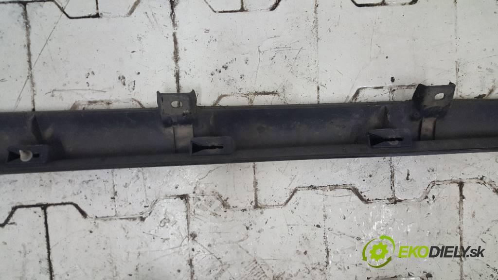 ALFA ROMEO GIULIETTA  1.4 2011 125 kW 170 KM     1368 CCM práh pravý 18071338 (Ostatní)