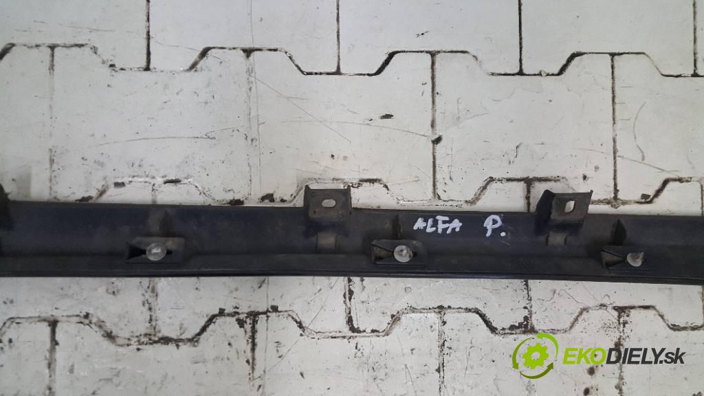 ALFA ROMEO GIULIETTA  1.4 2011 125 kW 170 KM     1368 CCM práh pravý 18071338 (Ostatní)