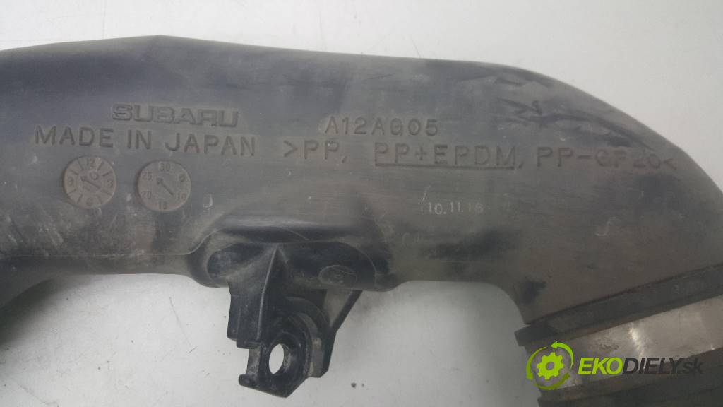 SUBARU IMPREZA III 2011 150KM III 1998 Rúra hadice trubka vzduchu A12AG05  (Hadice chlazení vzduchu)