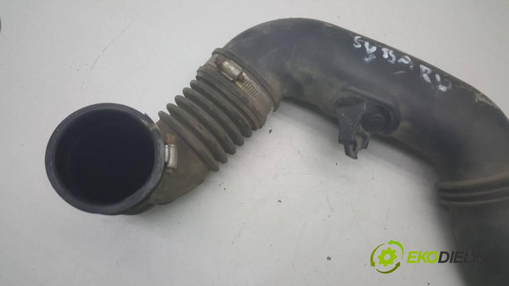 SUBARU IMPREZA III 2011 150KM III 1998 Rúra hadice trubka vzduchu A12AG05  (Hadice chlazení vzduchu)