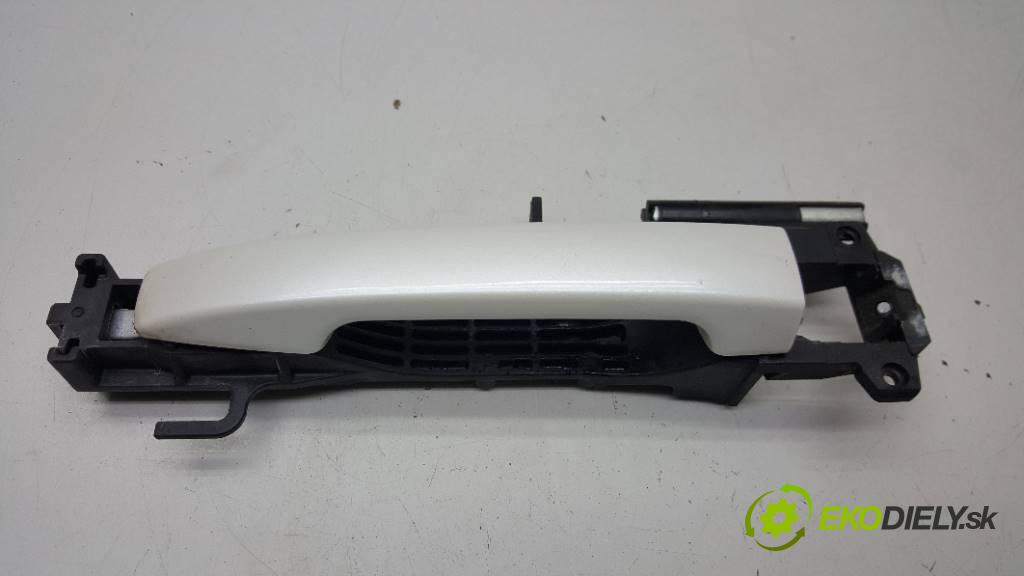 SUBARU IMPREZA III 2011 150KM III 1998 Kľučka vonkajšia predný ľavá strana 