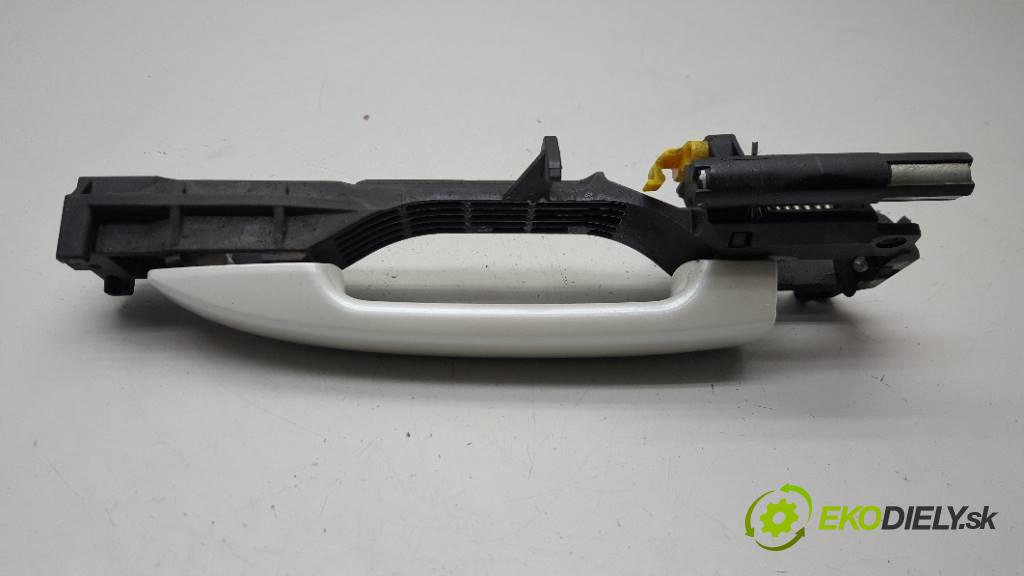 SUBARU IMPREZA III 2011 150KM III 1998 Kľučka vonkajšia predný ľavá strana