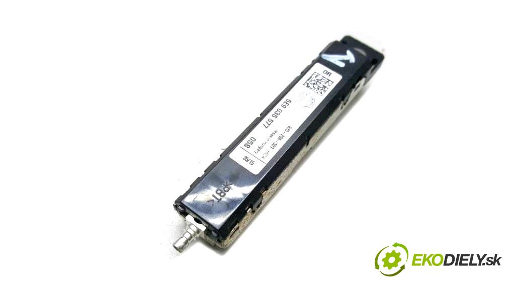 SKODA OCTAVIA III 2.0 TDI 2015 150 kW III 2.0 TDI 1968,00 Zosilňovač antenový 5E9035577  (Zosilňovače)