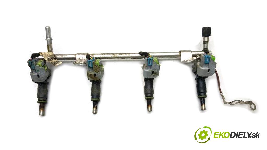 OPEL ASTRA J 1.6 2015 115 kW J 1.6 1598,00 Lišta vstrekovacia 55573667 (Vstrekovacie lišty)