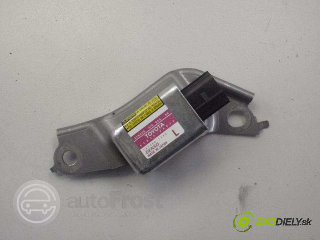 LEXUS RX    BRAK  snímač nárazu 89834-48020 Lexus RX rx400