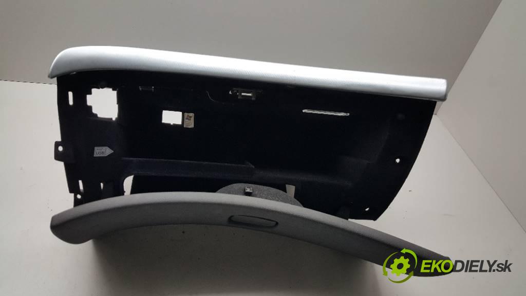 ALFA ROMEO 159 SW 1.9 JTD 2006 150 kW SW 1.9 JTD 1910,00 Priehradka, kastlík spolujazdca 156054236 (Priehradky, kastlíky)