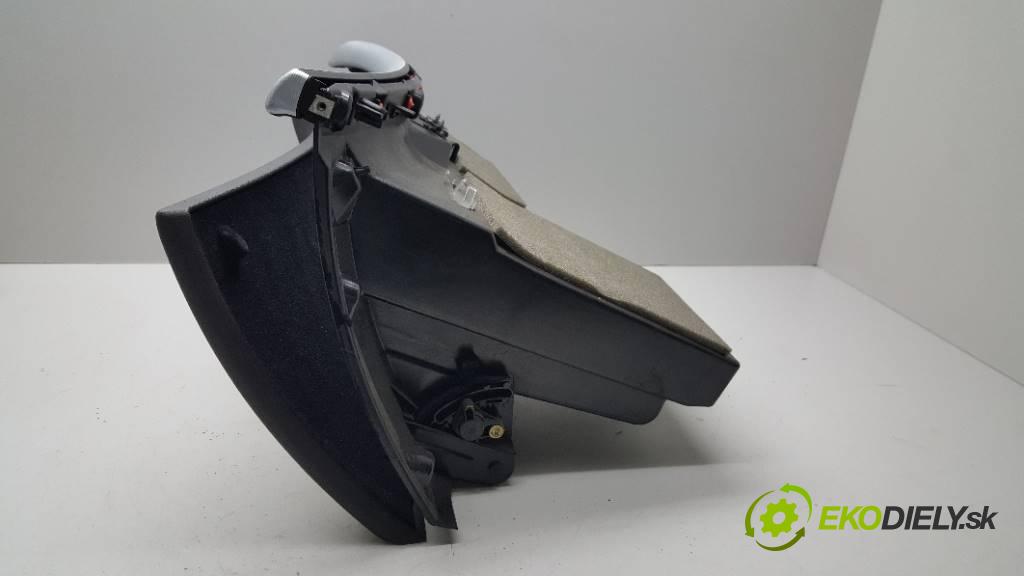 ALFA ROMEO 159 SW 1.9 JTD 2006 150 kW SW 1.9 JTD 1910,00 Priehradka, kastlík spolujazdca 156054236 (Priehradky, kastlíky)