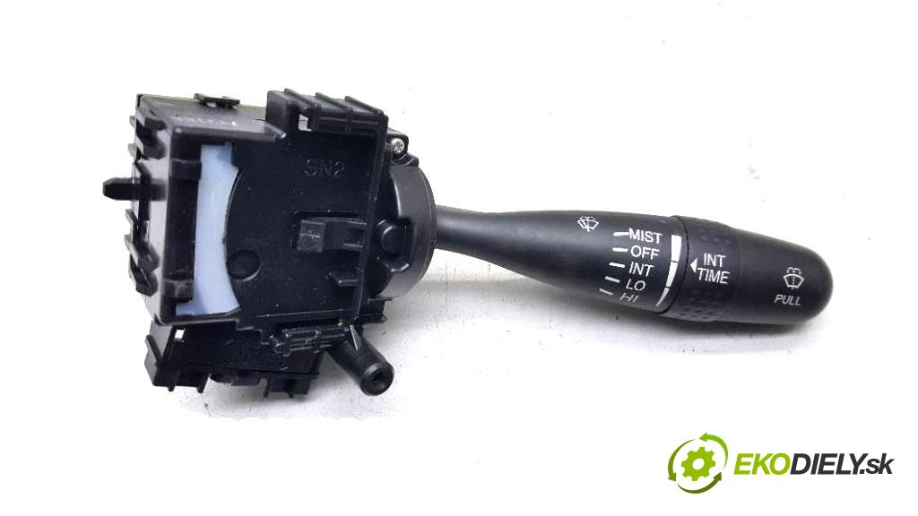 SUZUKI SX4  2008 79 kW SEDAN 1568 Prepínač stieračov  (Prepínače, spínače, tlačidlá a ovládače kúrenia)