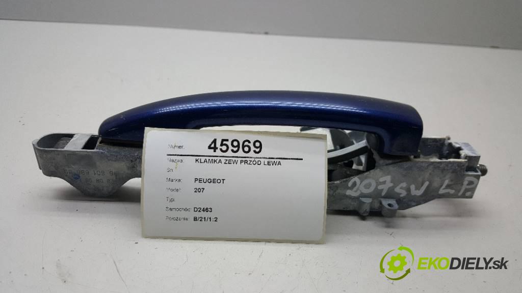 PEUGEOT 207  2009 70KW I 1397 Kľučka vonkajšia predný ľavá strana