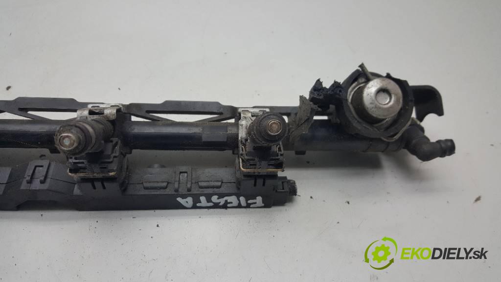 FORD FIESTA MK7 2009 60KW MK7 1242 Lišta vstrekovacia 98AG-14A390-LB (Vstrekovacie lišty)