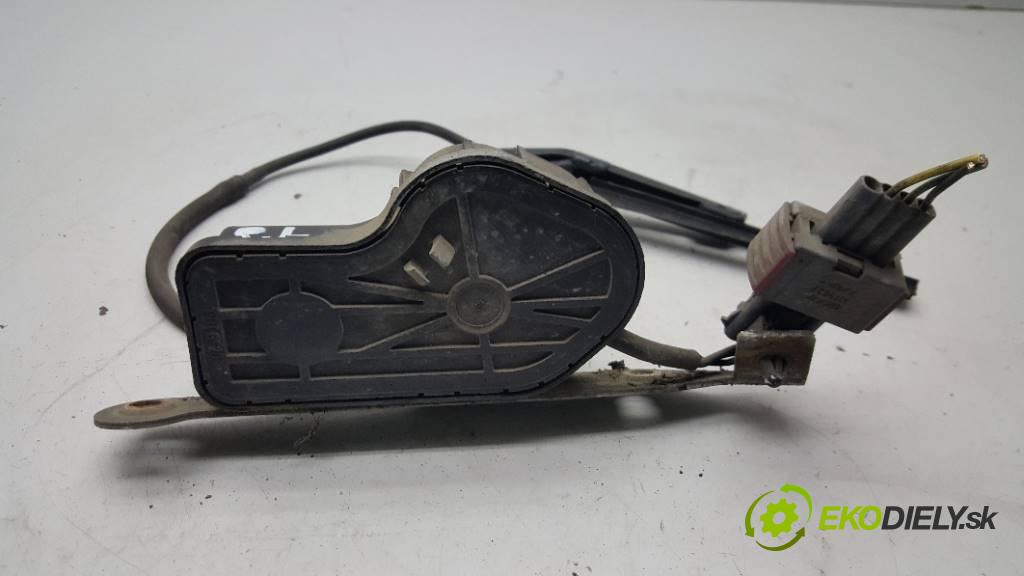 SAAB 93 II 2001 136KW I 1985 Motorček stieračov - ľavy 0390206935