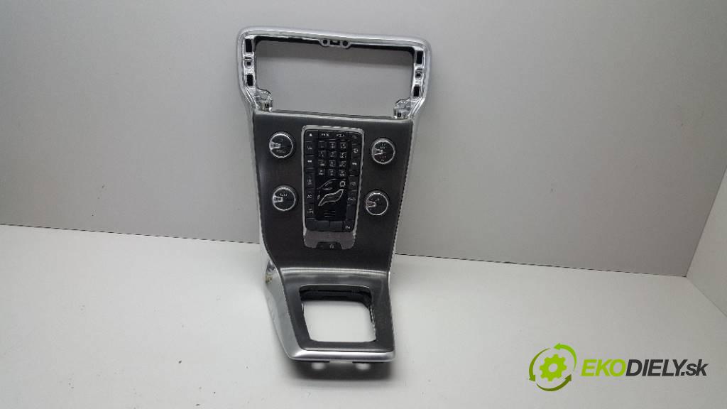 VOLVO V40 II 2015 88 kW II 1969 Panel ovládania kúrenia  (Prepínače, spínače, tlačidlá a ovládače kúrenia)