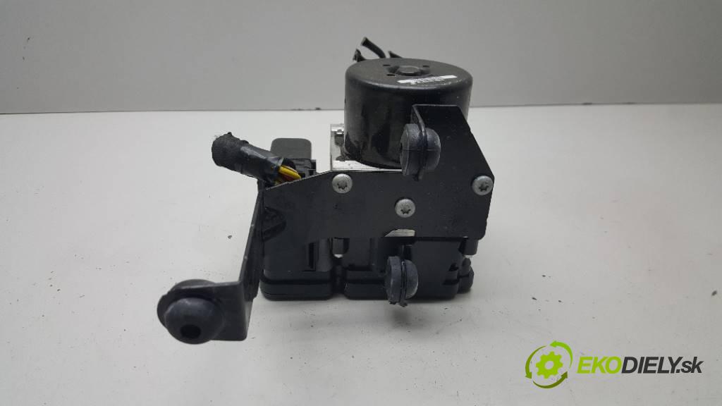 VOLVO V40 II 2015 88 kW II 1969 Pumpa ABS 31423315    (Pumpy ABS)