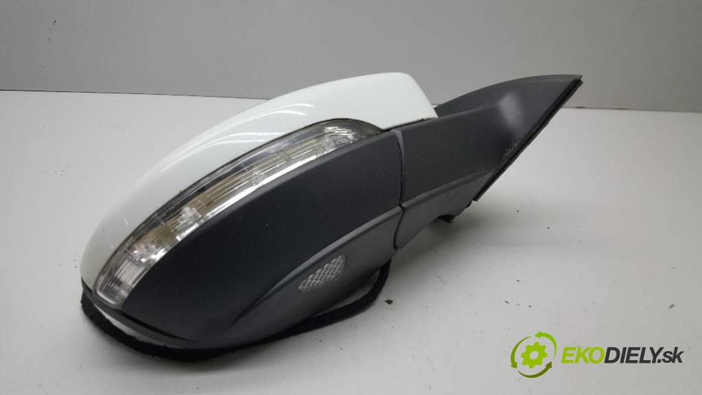 VOLKSWAGEN PASSAT B7 2013  B7 1968 Spätné zrkadlo pravé 3C0857934A    9 PIN   (Ostatné)