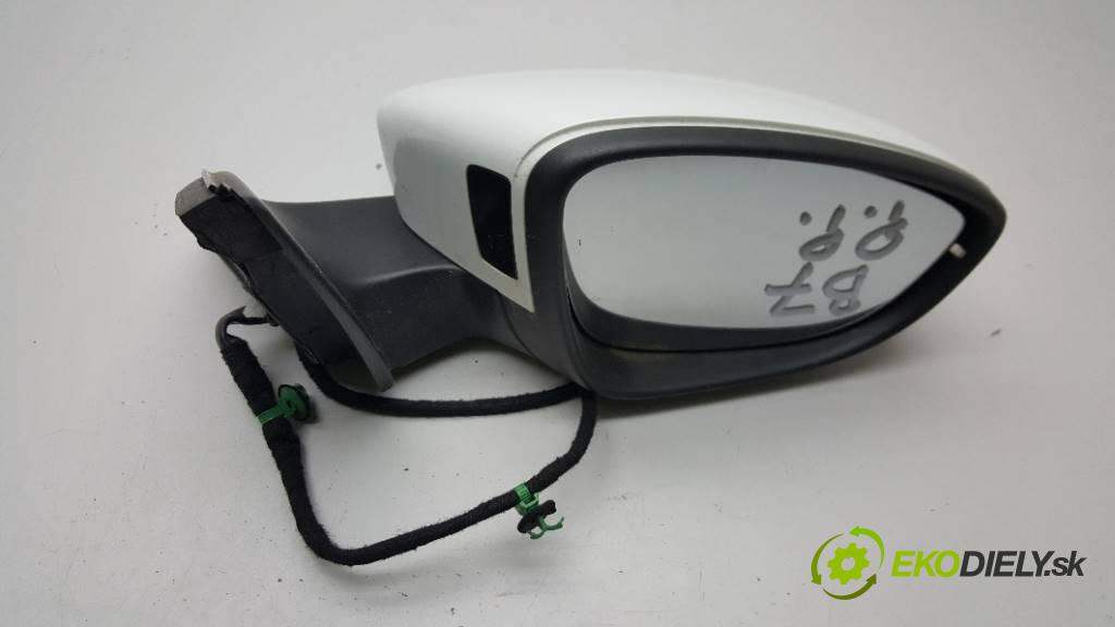 VOLKSWAGEN PASSAT B7 2013  B7 1968 Spätné zrkadlo pravé 3C0857934A    9 PIN   (Ostatné)