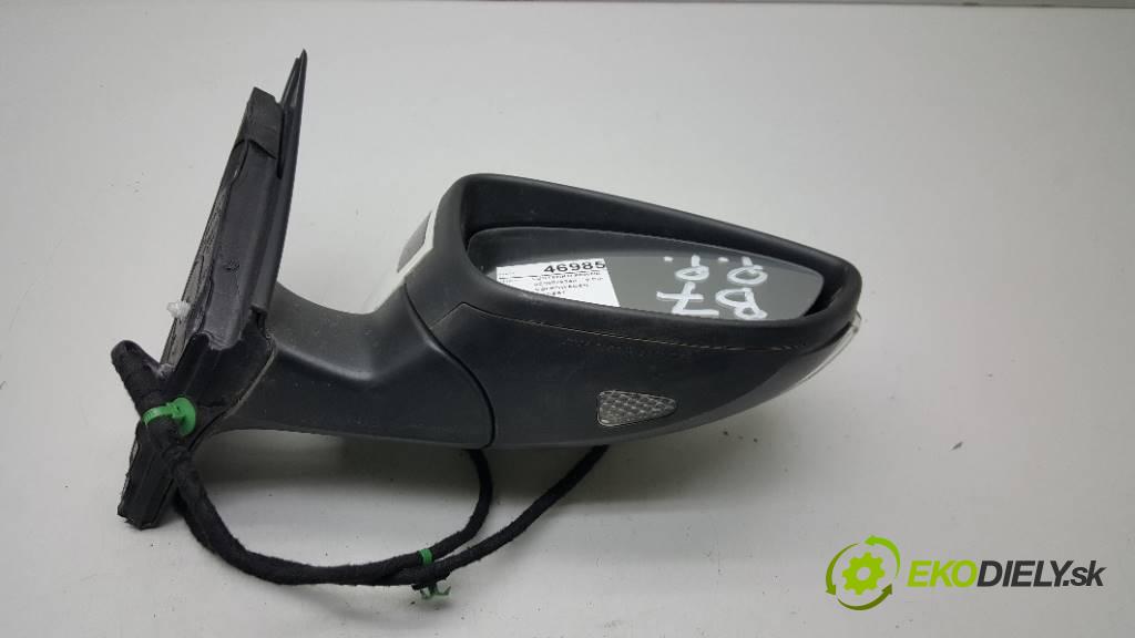 VOLKSWAGEN PASSAT B7 2013  B7 1968 Spätné zrkadlo pravé 3C0857934A    9 PIN   (Ostatné)