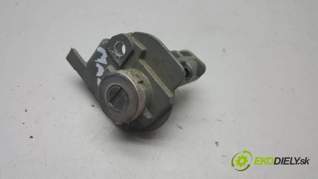 MAZDA 6 GG 2004 89KW GG 1998 spinačka GJ6A66938A   (Spínacie skrinky a kľúče)