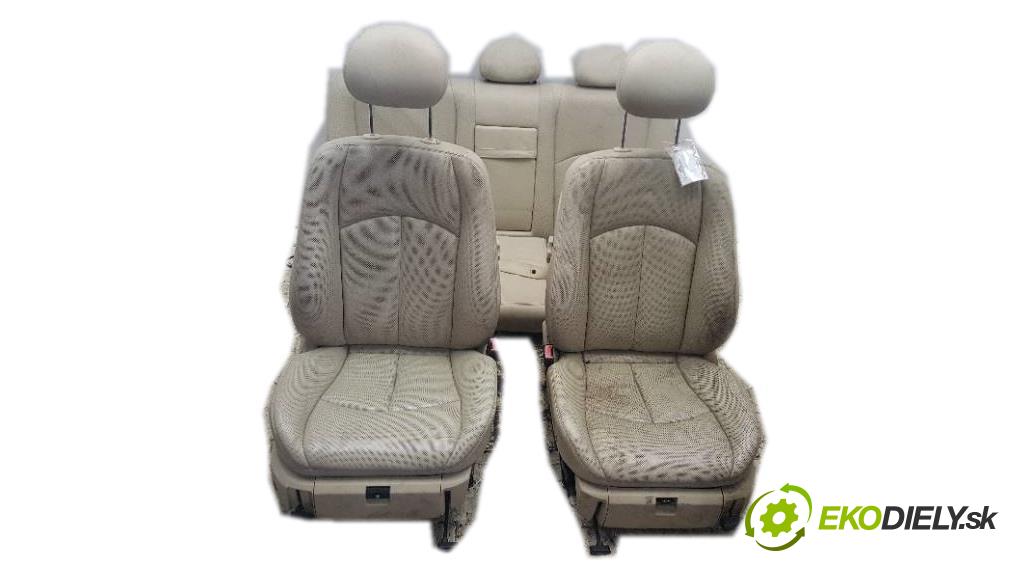 MERCEDES-BENZ E W211 E 270 2002 130KW E 270 2685 sedadla sedačky + sedadlo -
