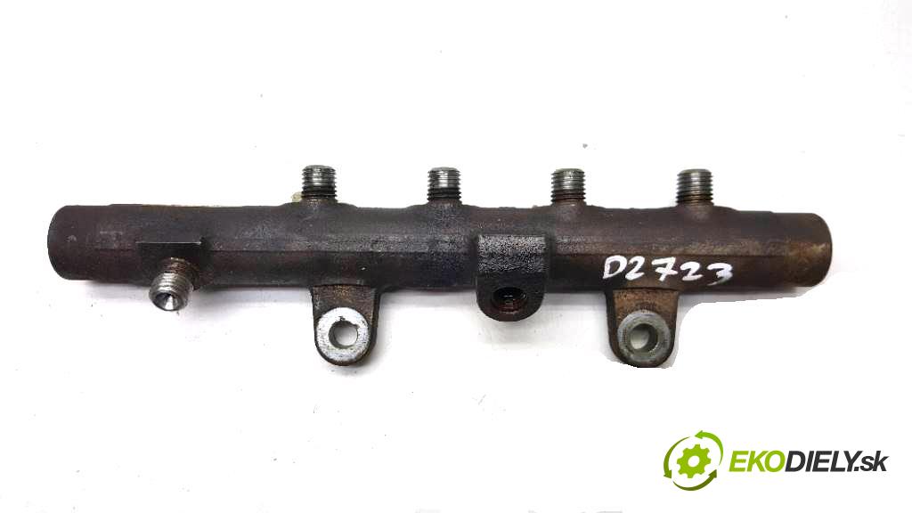 RENAULT SCENIC   2007 78KW   1461 Lišta vstrekovacia 8200397346    A2C20001221 (Vstrekovacie lišty)