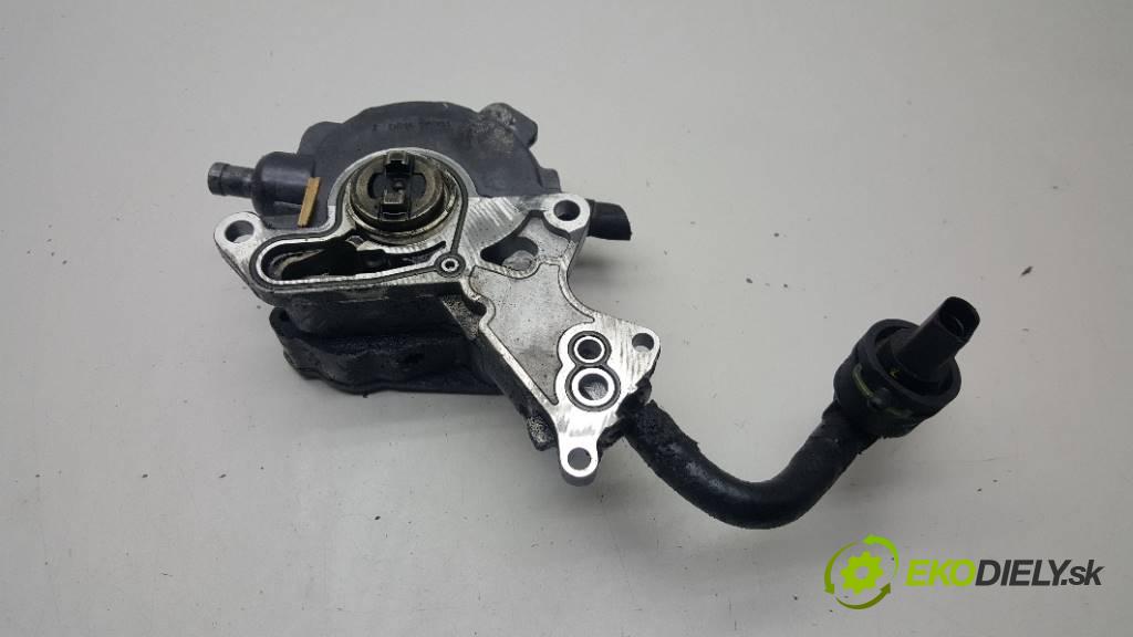 VOLKSWAGEN GOLF IV 1.9 TDI 2000 101 kW IV 1.9 TDI 1896 pumpa vakuová 038145209A