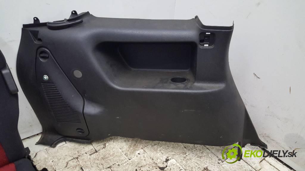 OPEL ZAFIRA   2002 74KW   1995 sedadlo zadní část III RZĄD (Sedačky, sedadla)