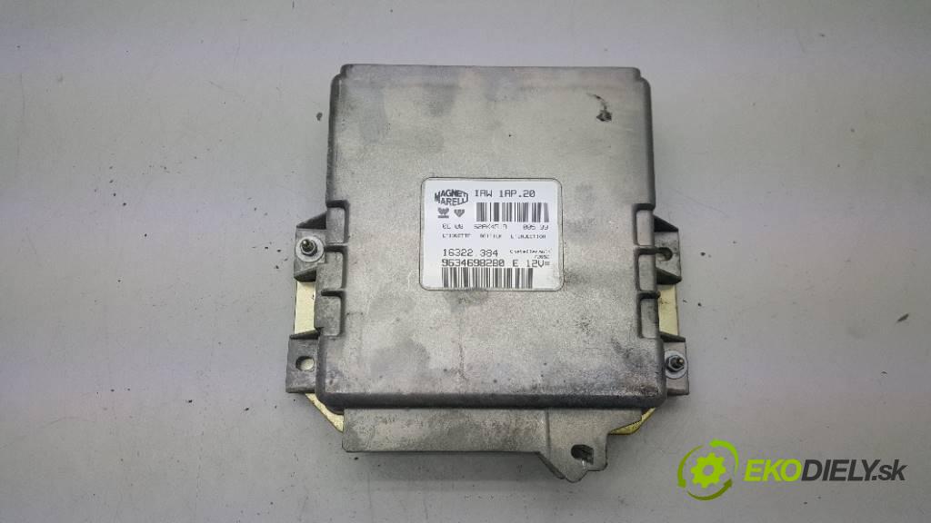 CITROEN XSARA   1999 66KW   1761 riadiaca jednotka Motor 9634698280E    (Riadiace jednotky)