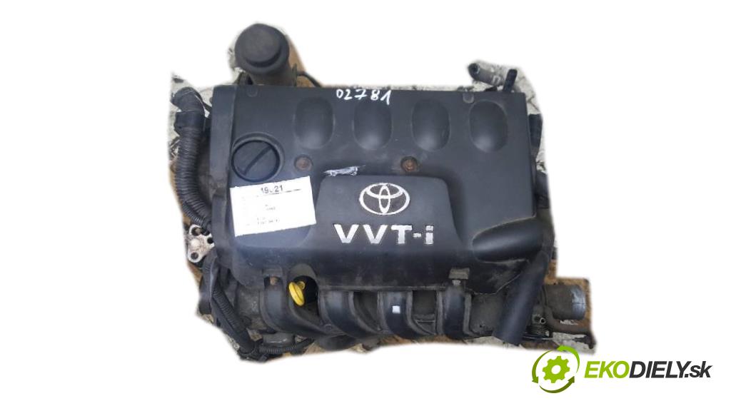 TOYOTA YARIS VERSO   2000 63KW   1299 motor  (Motory (kompletní))