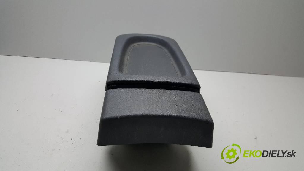 RENAULT MEGANE   2000 79KW   1598 Lakťová opierka  (Lakťové opierky)