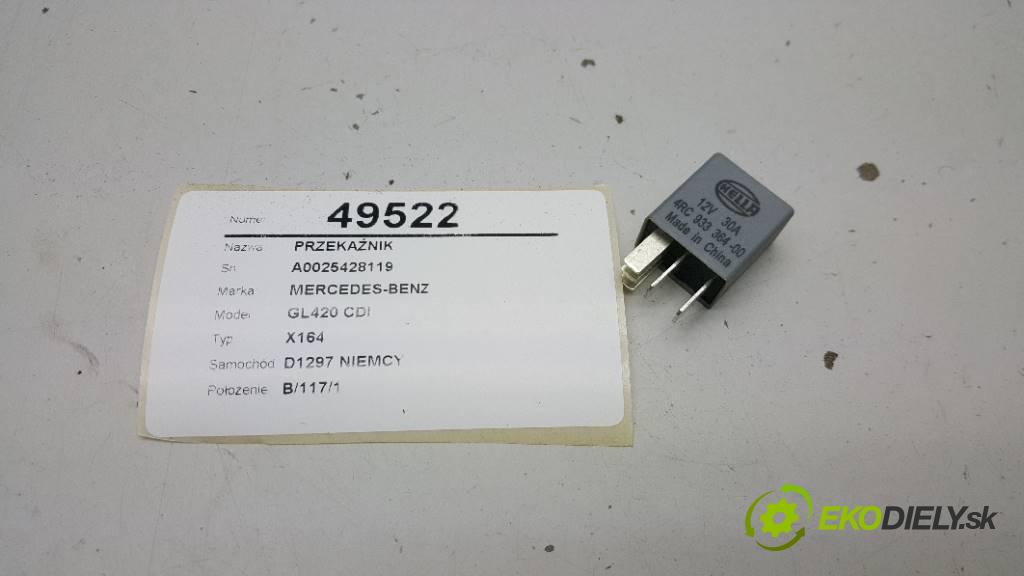 MERCEDES-BENZ GL420 CDI X164 2007 306 kW X164 4.0 relé A0025428119    (Relé)