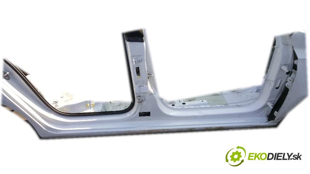 SKODA RAPID  II 2017 85KW  II 1598 práh pravý  (Ostatní)