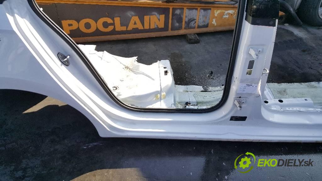 SKODA RAPID  II 2017 85KW  II 1598 práh pravý  (Ostatní)