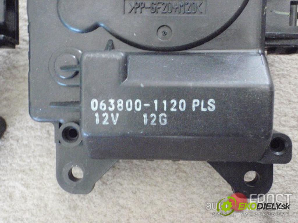 LEXUS IS 220    BRAK  Motorček kúrenia 063800-1120 is220 is250 05-