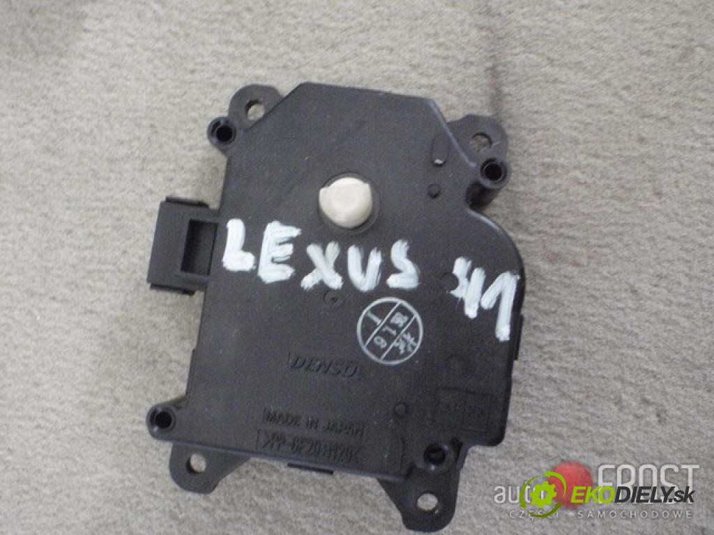 LEXUS IS 220    BRAK  Motorček kúrenia 063800-1120 is220 is250 05-