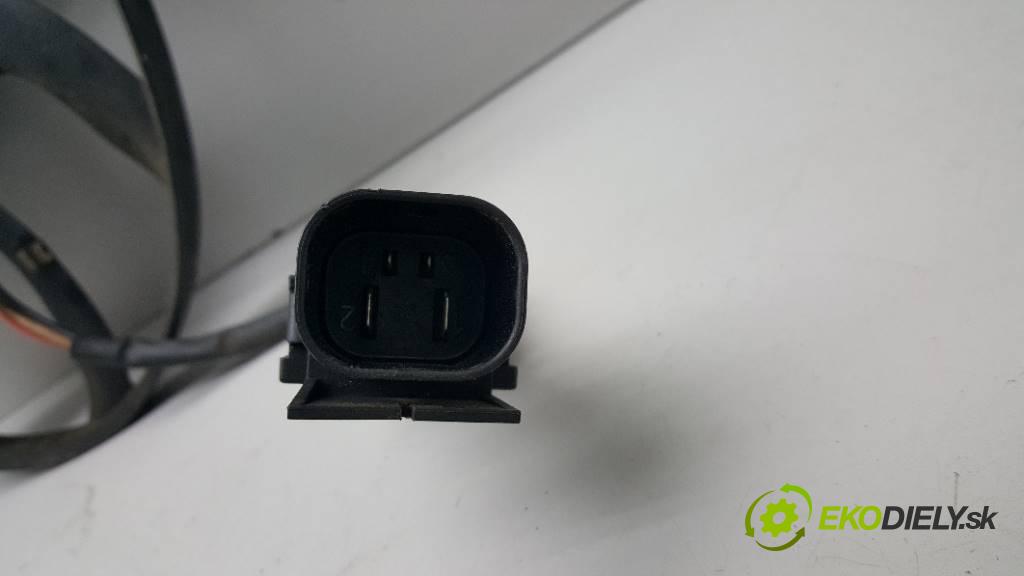 MERCEDES-BENZ B200 CDI   2005 103KW   1992 Ventilátor chladiča 3136613308 (Ventilátory)