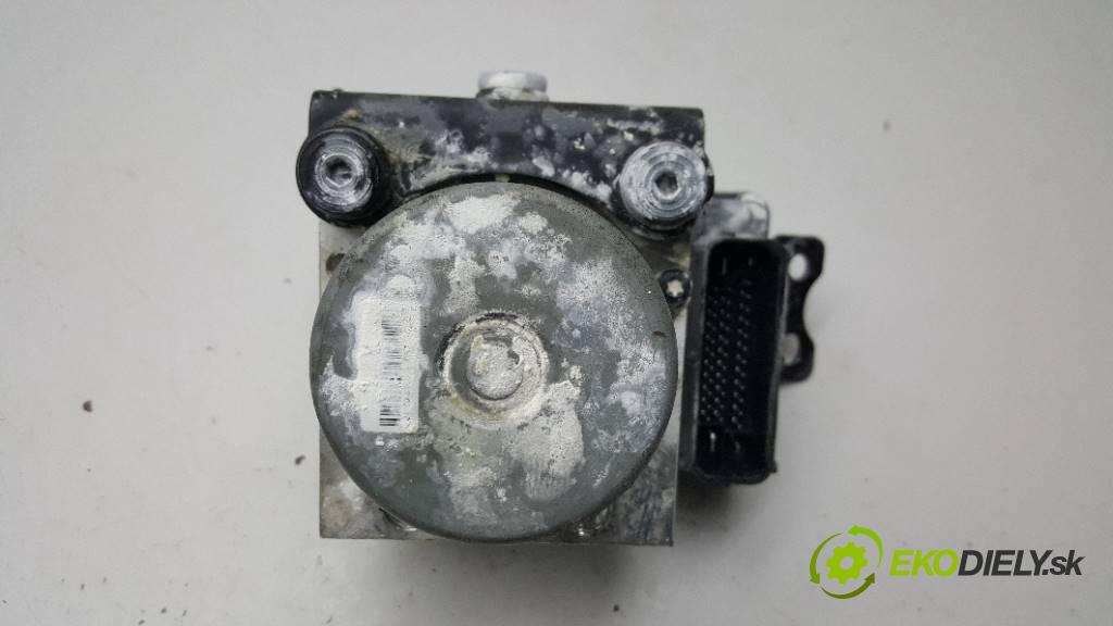 HYUNDAI  IX35   2012 99KW   1591 pumpa ABS 58920-2Y300    (Pumpy brzdové)