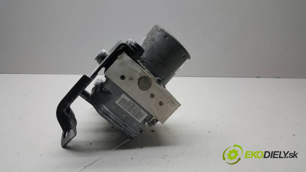 HYUNDAI  IX35   2012 99KW   1591 pumpa ABS 58920-2Y300    (Pumpy brzdové)