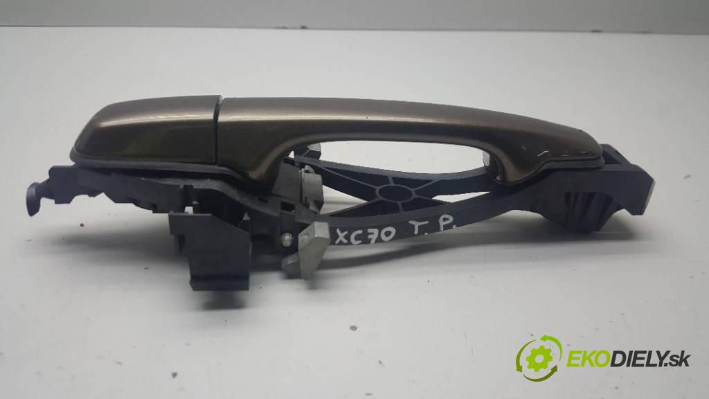 VOLVO XC 70   2015 158KW   2400 Kľučka vonkajšia zad pravá