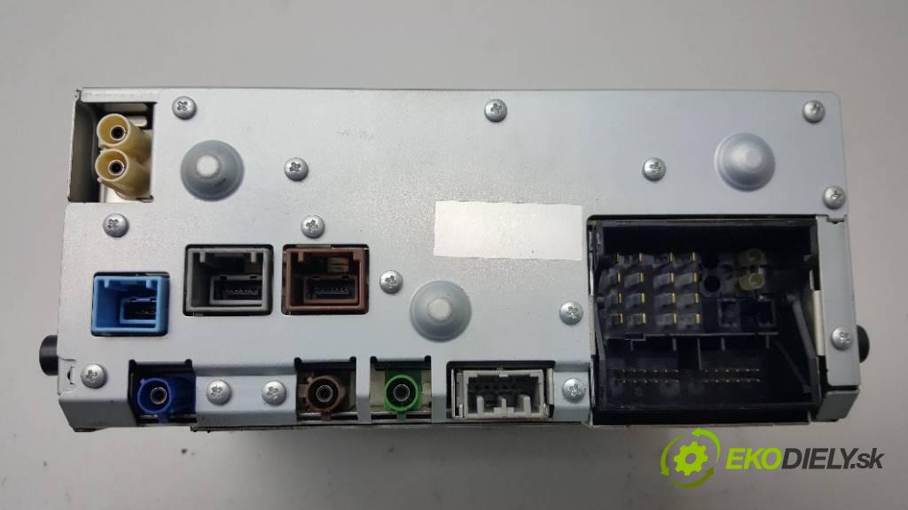 VOLVO XC 70   2015 158KW   2400 RADIO 3444011AA (Audio zariadenia)