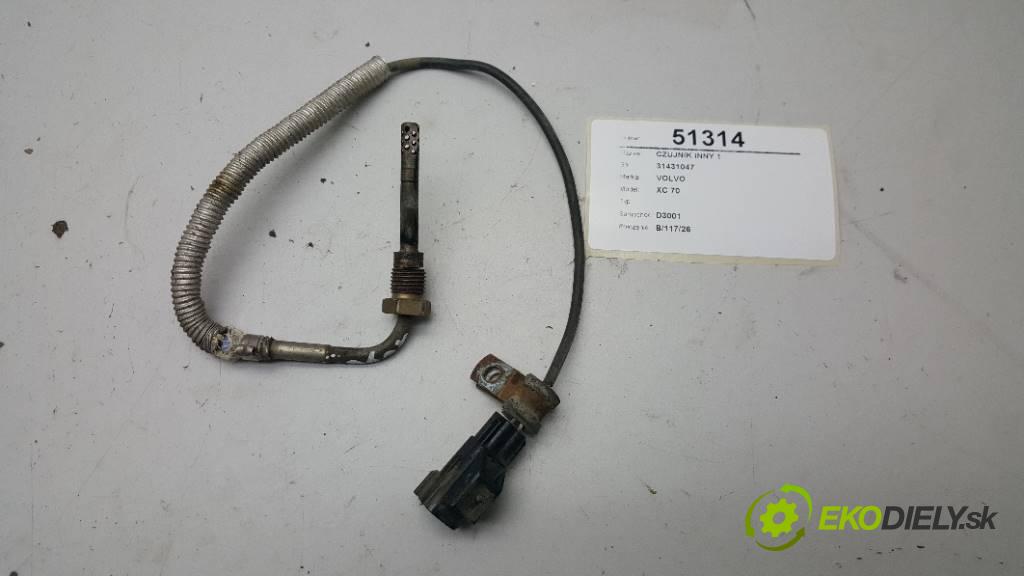 VOLVO XC 70   2015 158KW   2400 Snímač - 1 31431047