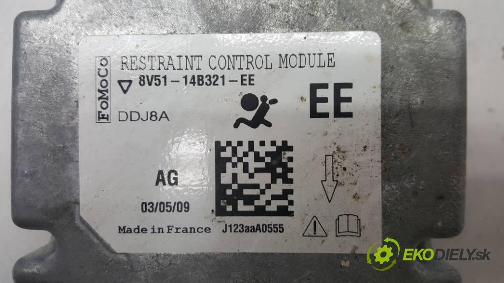 FORD FIESTA   2009 66KW   1560 senzor airbag 8V51-14B321-EE   USZKODZONY (Snímače)