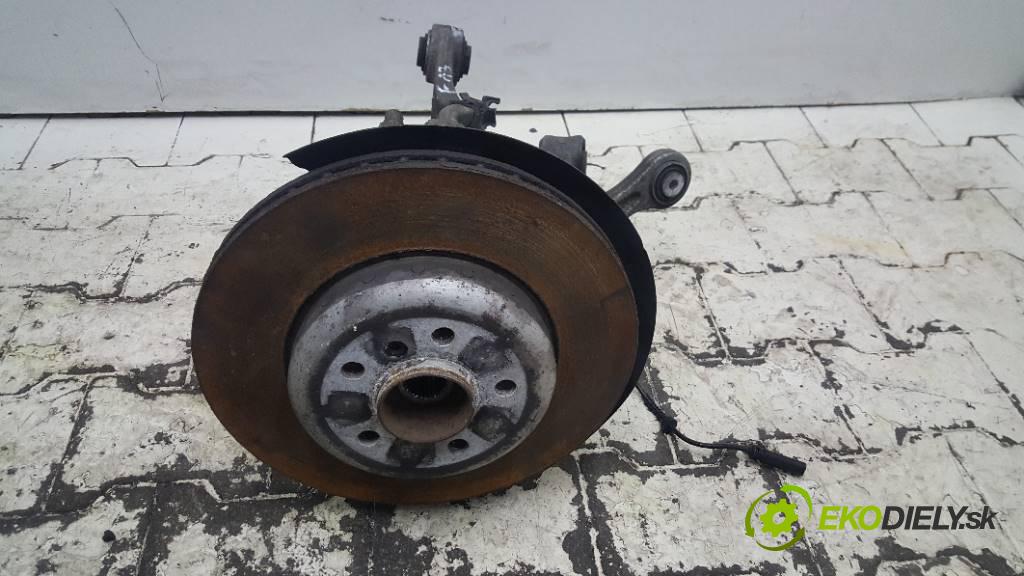 BMW F13 640D 2014 313 kW 640D 2993 náboj zad pravá