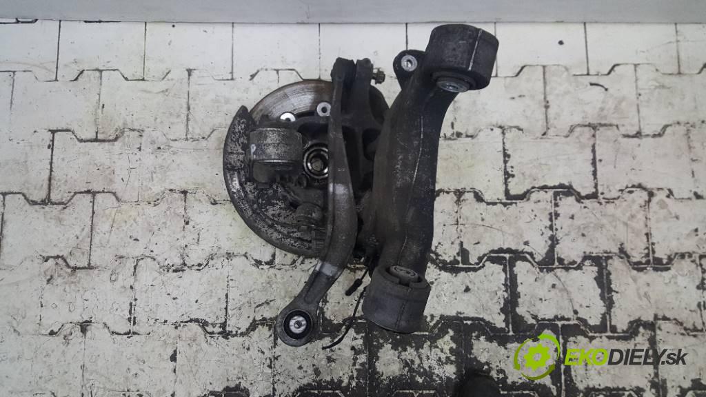 BMW F13 640D 2014 313 kW 640D 2993 náboj zad pravá