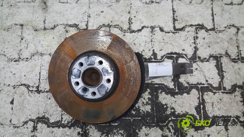 BMW F13 640D 2014 313 kW 640D 2993 náboj pravá predný