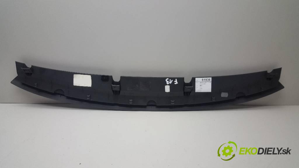 BMW F13 640D 2014 313 kW 640D 2993 Lišta dverí zad 5146-7230011 (Lišty)