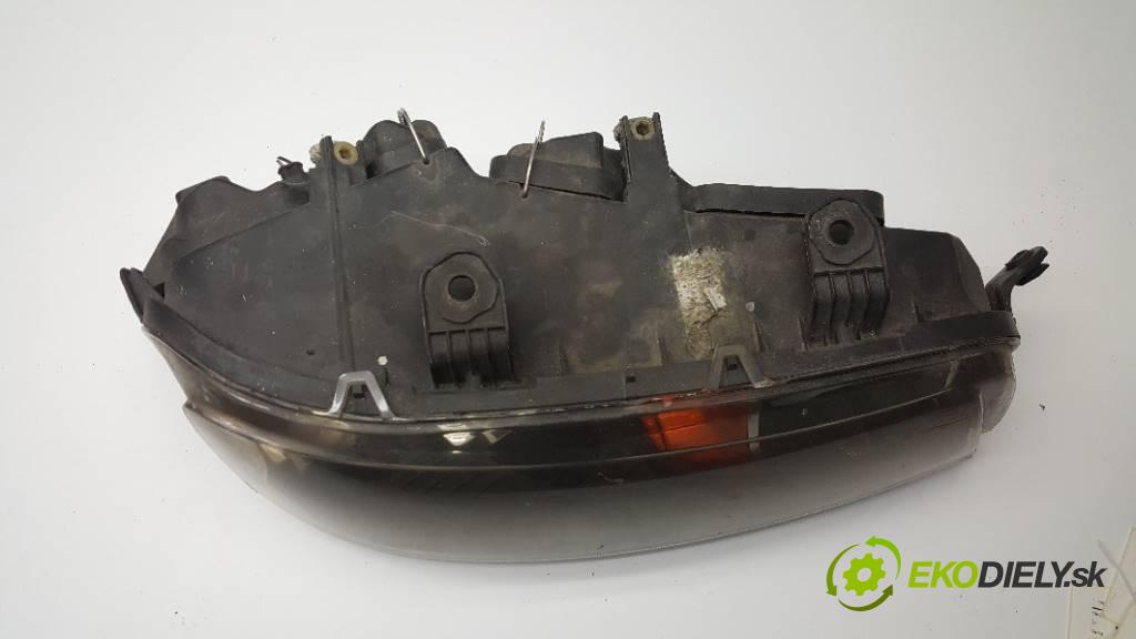 FIAT PUNTO I       Svetlomet pravy 89100448 (Pravé)
