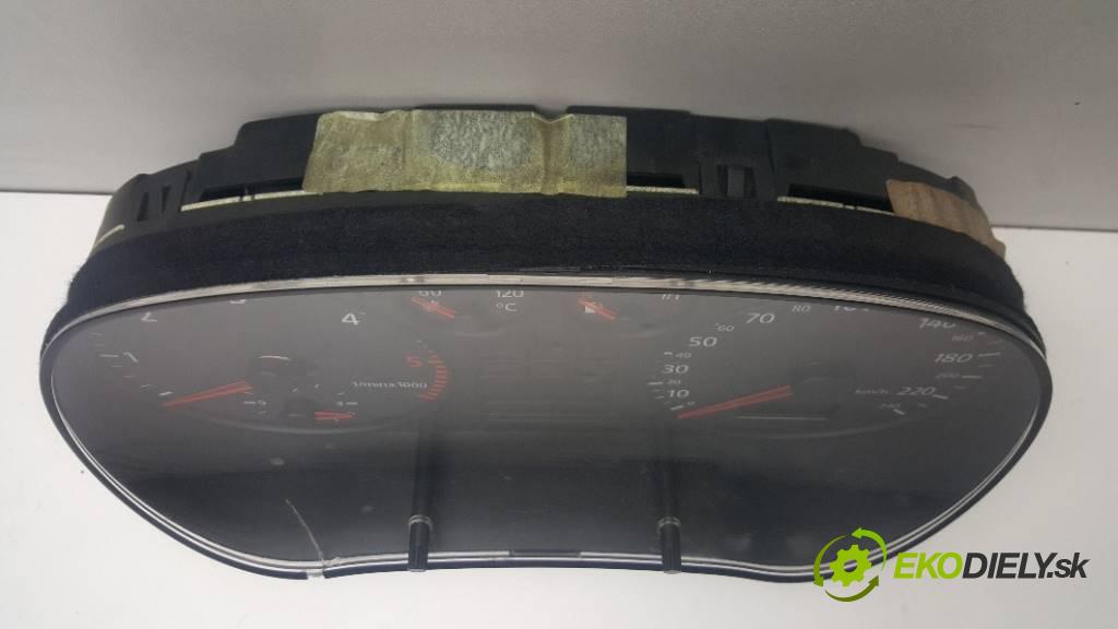 AUDI A3   1998 81KW   1896 Prístrojovka 8L0919860D (Prístrojové dosky, displeje)